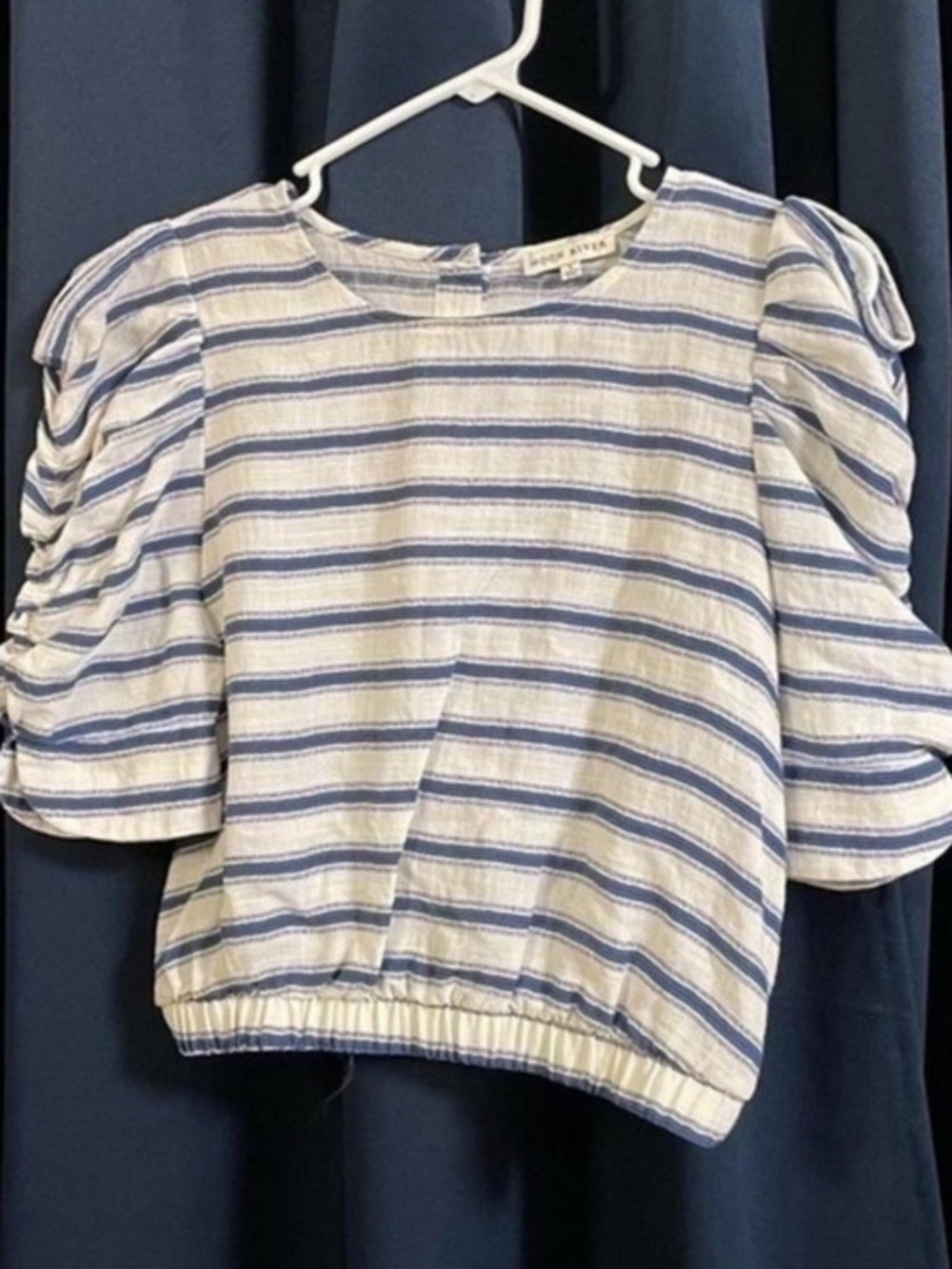 Moon River Blue and White Striped Puff-Sleeve Crop Top